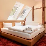 Waldhotel Schinkenwirt Hotel
