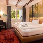 Waldhotel Schinkenwirt Hotel 3*