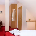 Waldhotel Schinkenwirt Hotel 3*