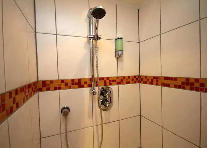 ホテル Waldhotel Schinkenwirt 3*