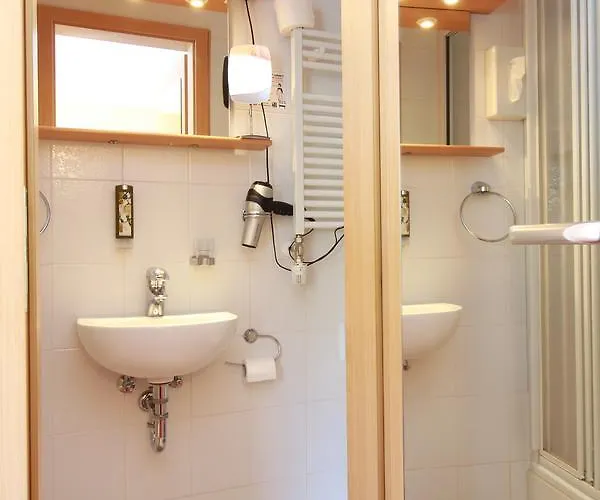 Waldhotel Schinkenwirt オルスベルク