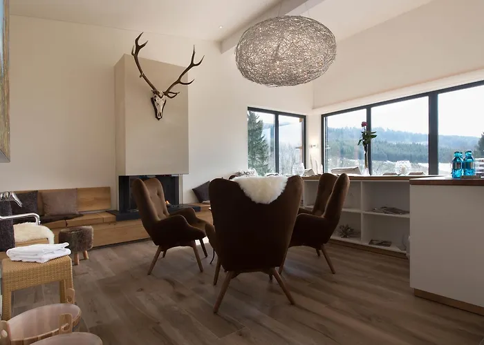 Waldhotel Schinkenwirt ホテル オルスベルク